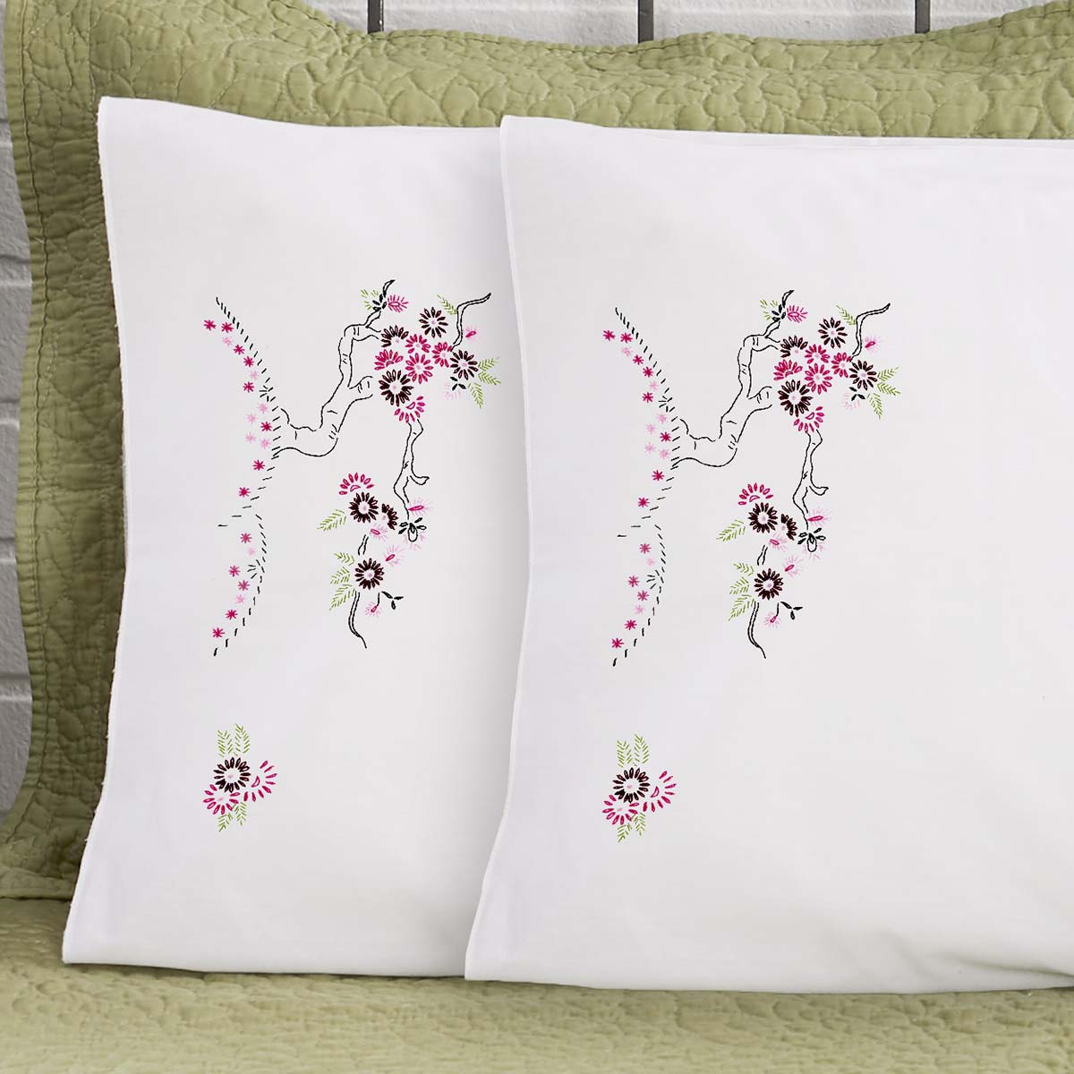 Herrschners  Morgan Pillowcase Pair Stamped Embroidery