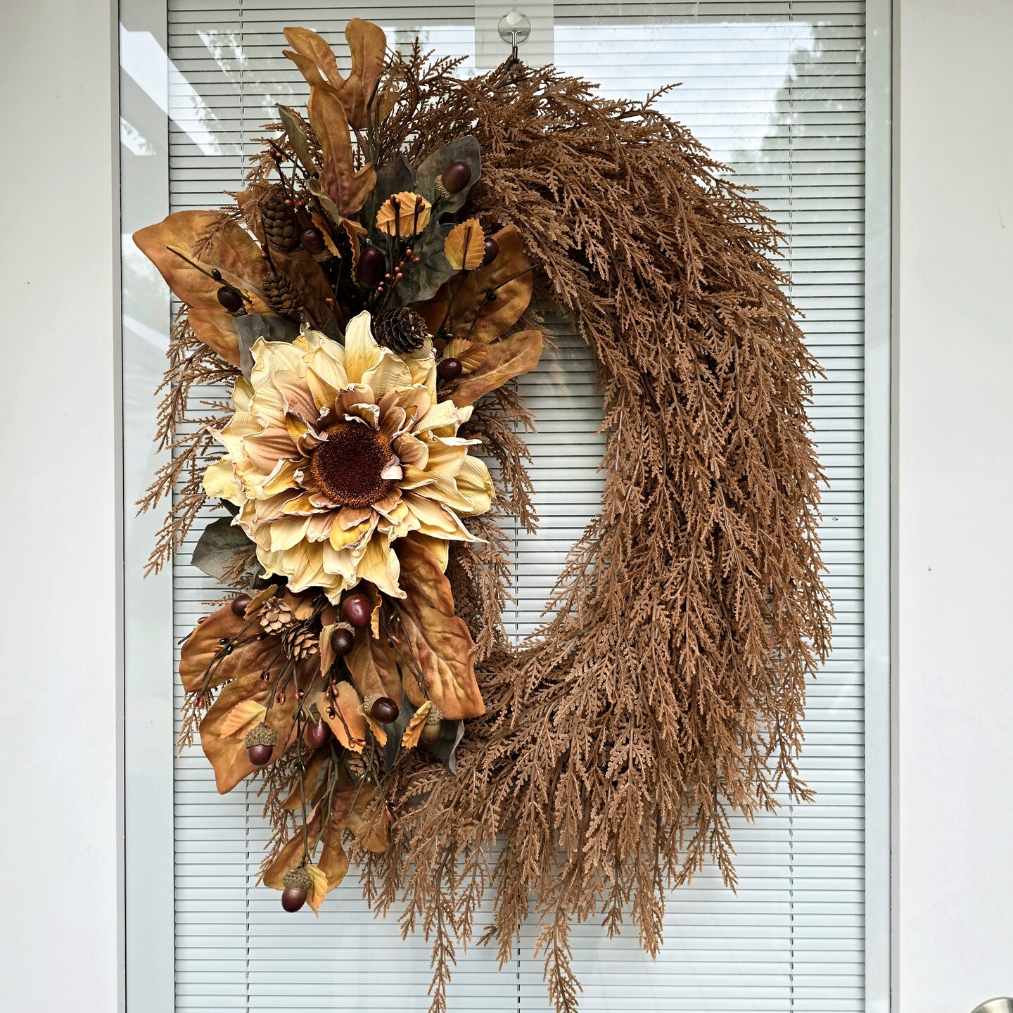 Summer wreaths, fall wreaths, door wreaths, entryway decor, wreath store decor, fall decor, summer decorations