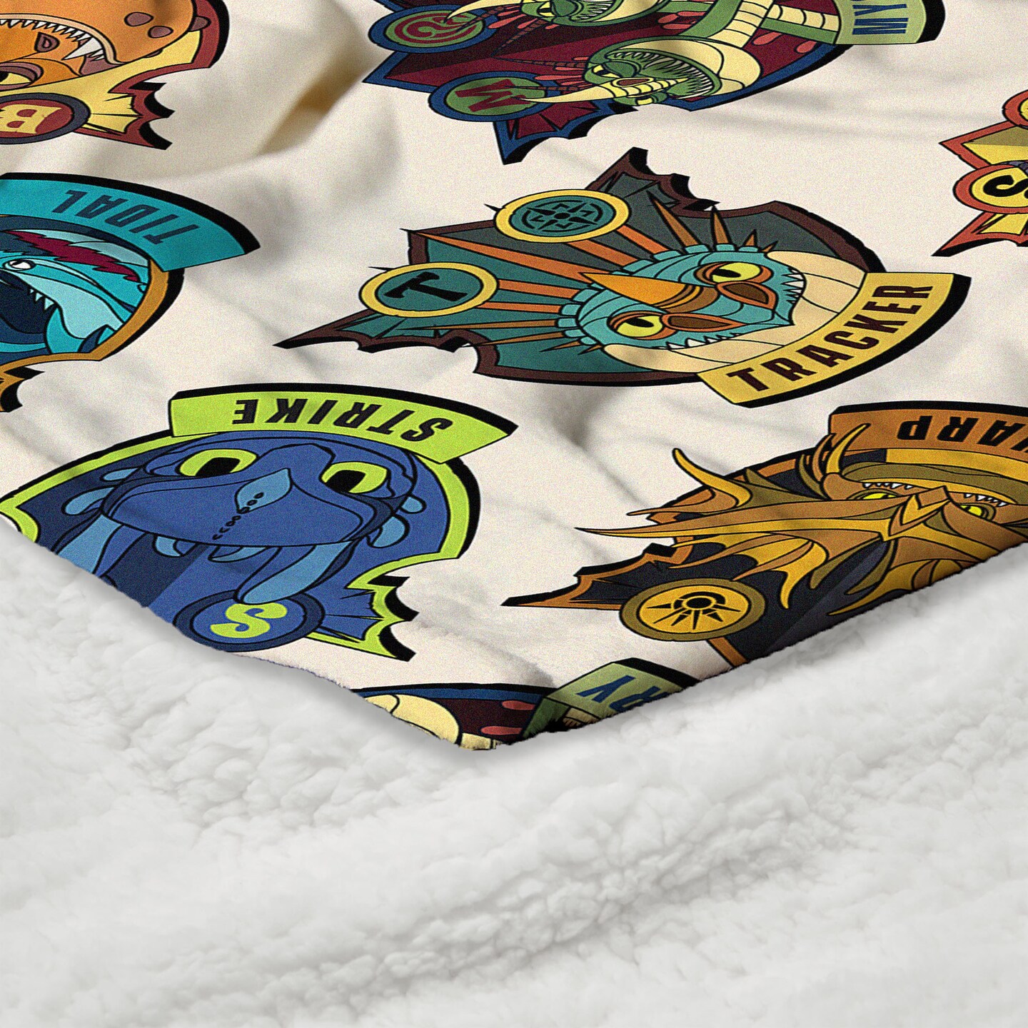 Universal How to Train Your Dragon Silk Touch Sherpa Throw Blanket