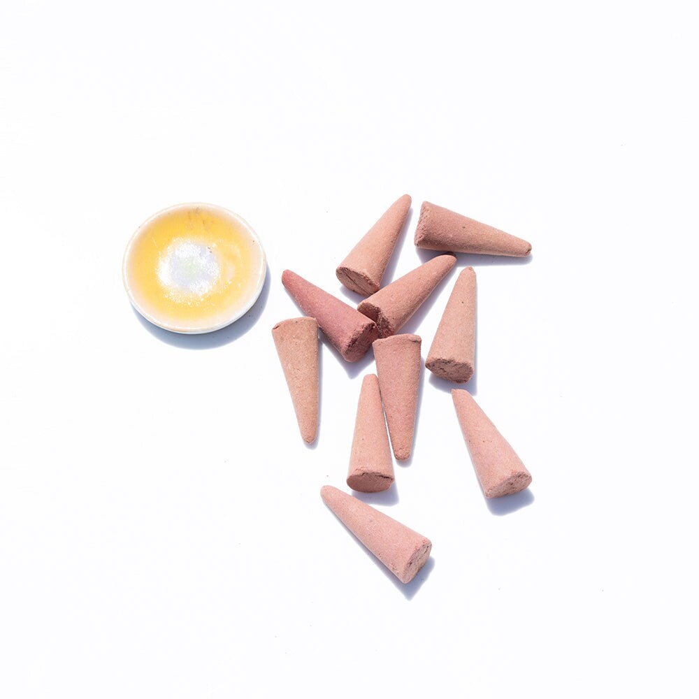 Blessings Vanilla &#x26; Marigold 22 Incense Cones and Ceramic Burner