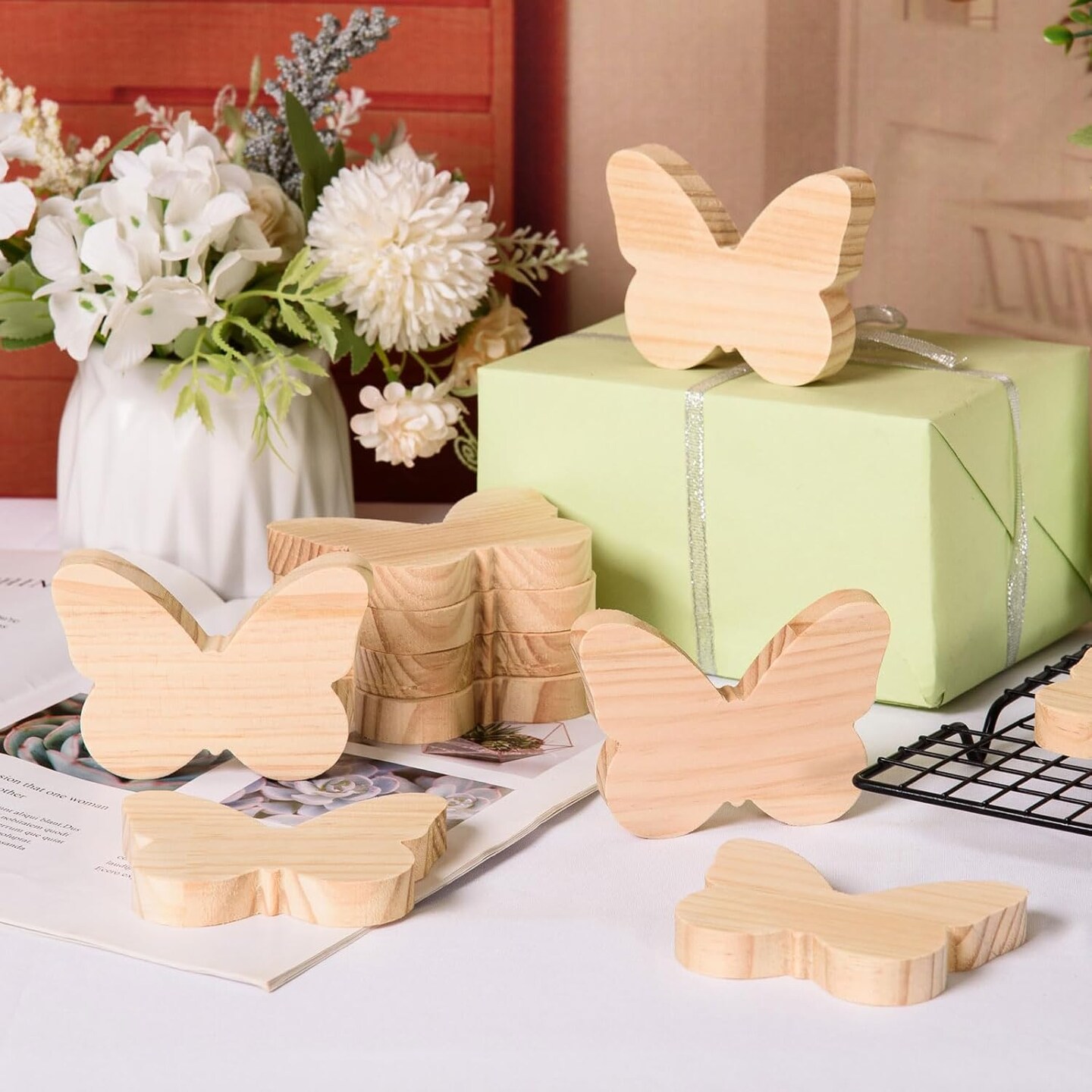 12 Pcs Butterfly Wooden Cutouts Unfinished Butterfly Shaped Table Signs Wood Butterfly Blocks to Paint Blank Wooden Table Centerpieces for DIY Crafts Spring Home Tiered Tray Decor,3.94x2.95