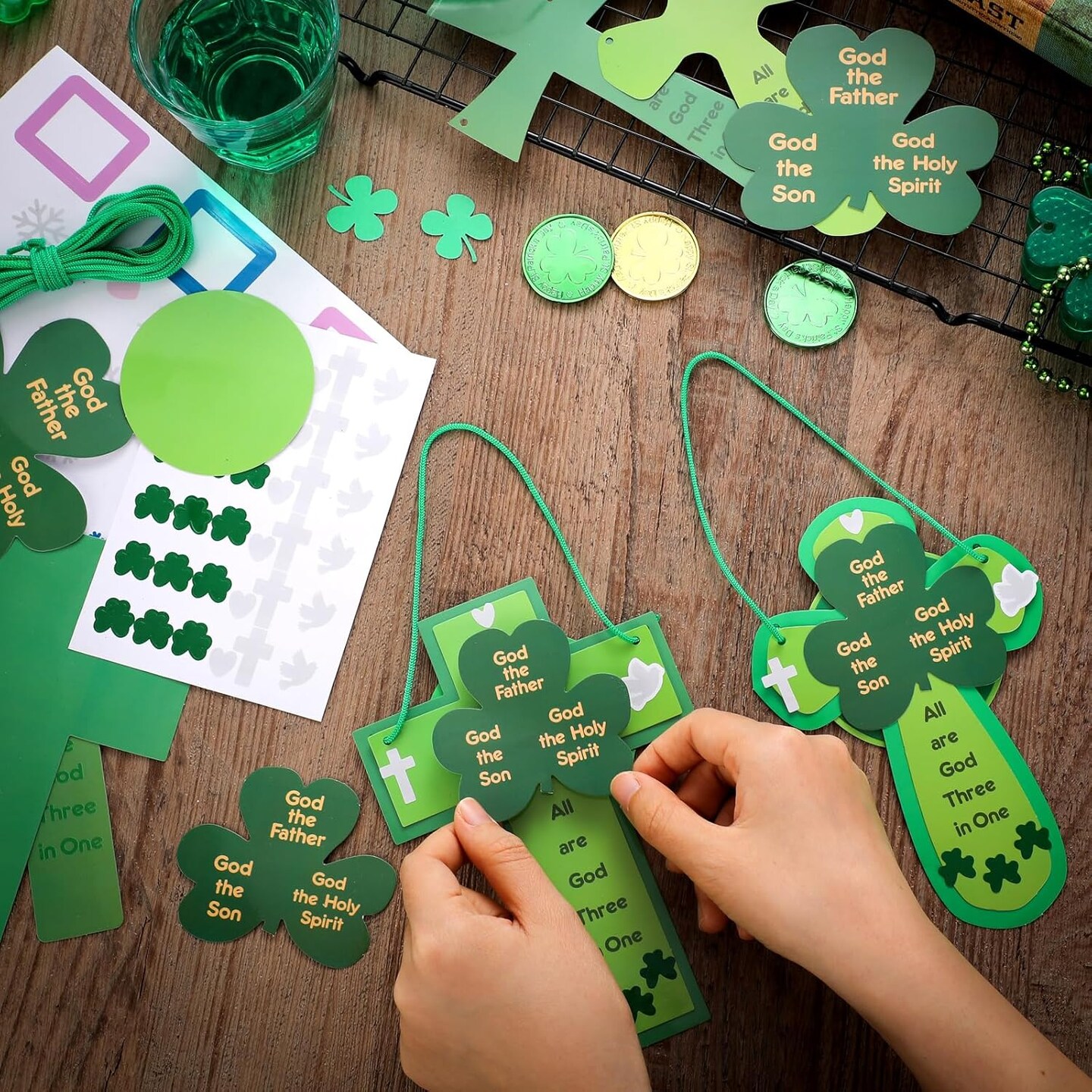 30 Set St. Patrick's Day Crafts DIY Shamrock Cross Craft Holy Trinity Shamrock Cross Sign
