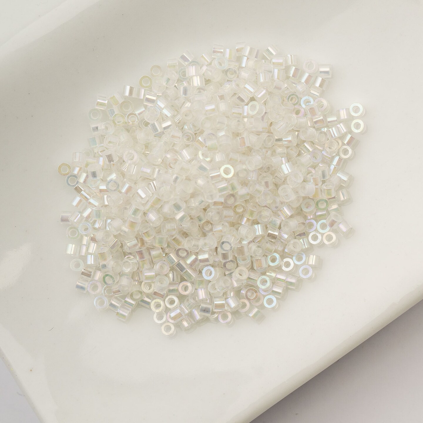 John Bead Glow in Dark Cylin Beads 11/0 Glass Cylindrical Seed Beads, 25g