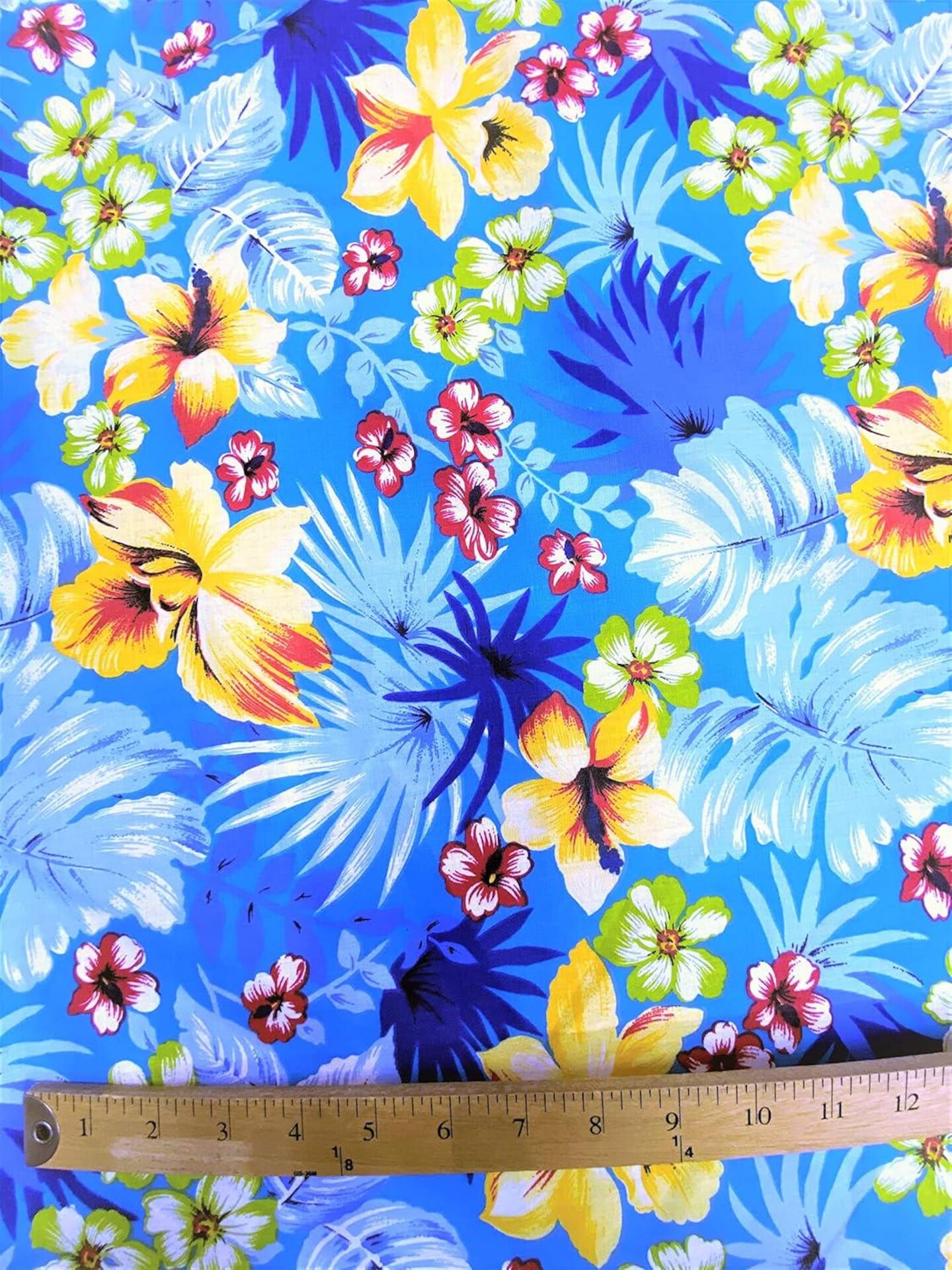 ラ*ー様 お安く!⭕️Custom hawaiian fabric◎Pivot◎ Hawaiian Floral Fabric by the Yard 58