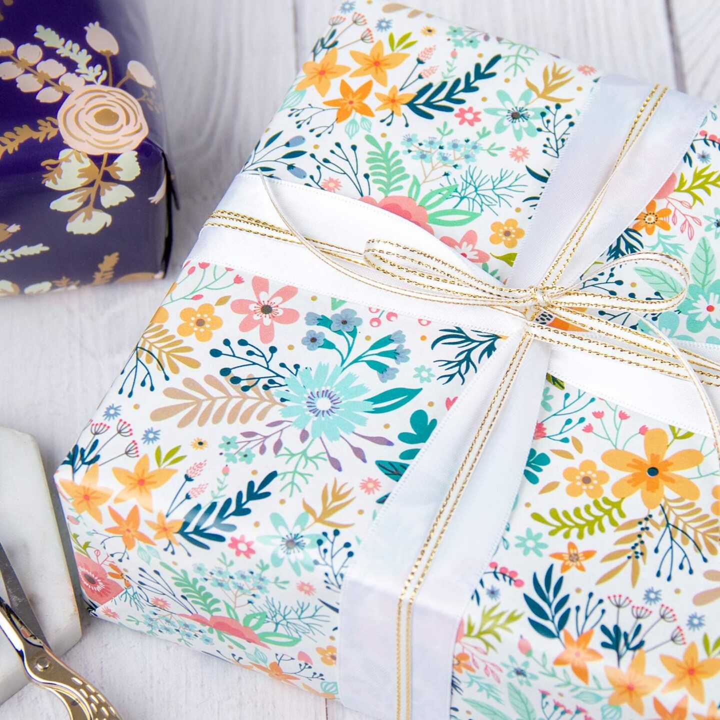 30 Inch Jumbo Floral Wrapping Paper Roll – 30” x 33 ft, Spring & Summer Garden Flower Design for Weddings, Bridal Showers, Birthdays & Baby Showers (Garden Flower)