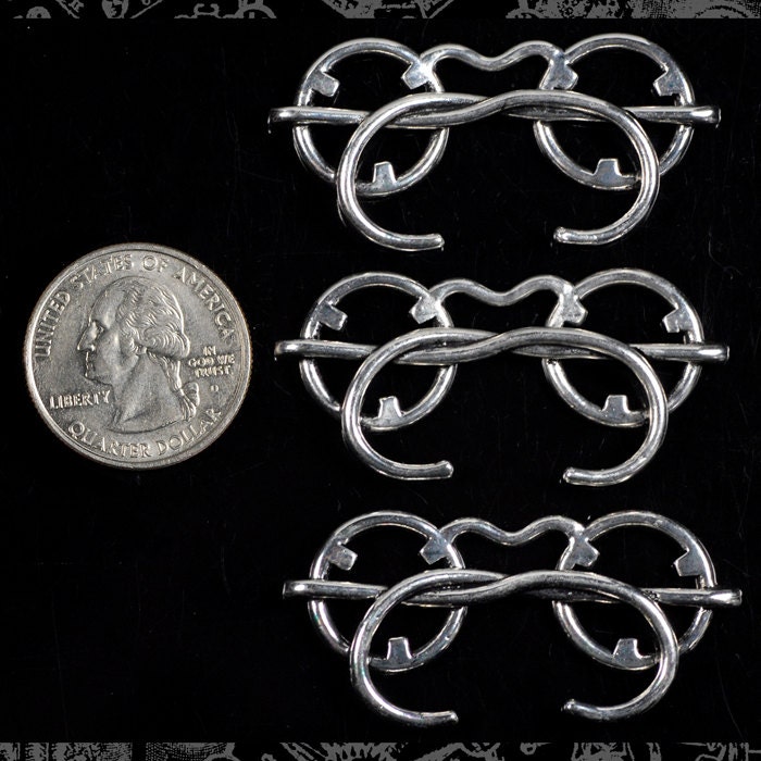 Antiqued Silver Steampunk Spectacle Wire Rimmed Glasses Pendants - Set of Three - ZS-P14