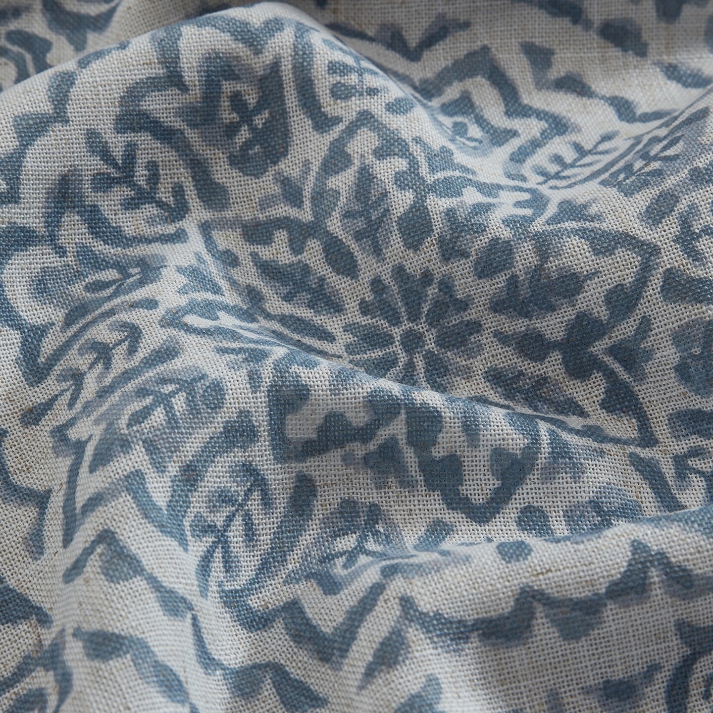 Threadmade Home Giovanni Medallion Blackout Window Curtain Panel, Blue - 52"W x 84"L