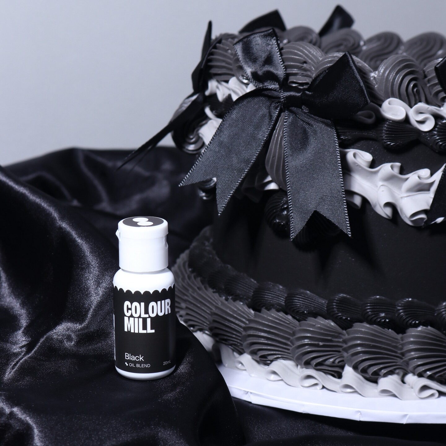 20ml Black Oil Based Colouring for Vibrant Buttercream Ganache Fondant Cake Batter and More