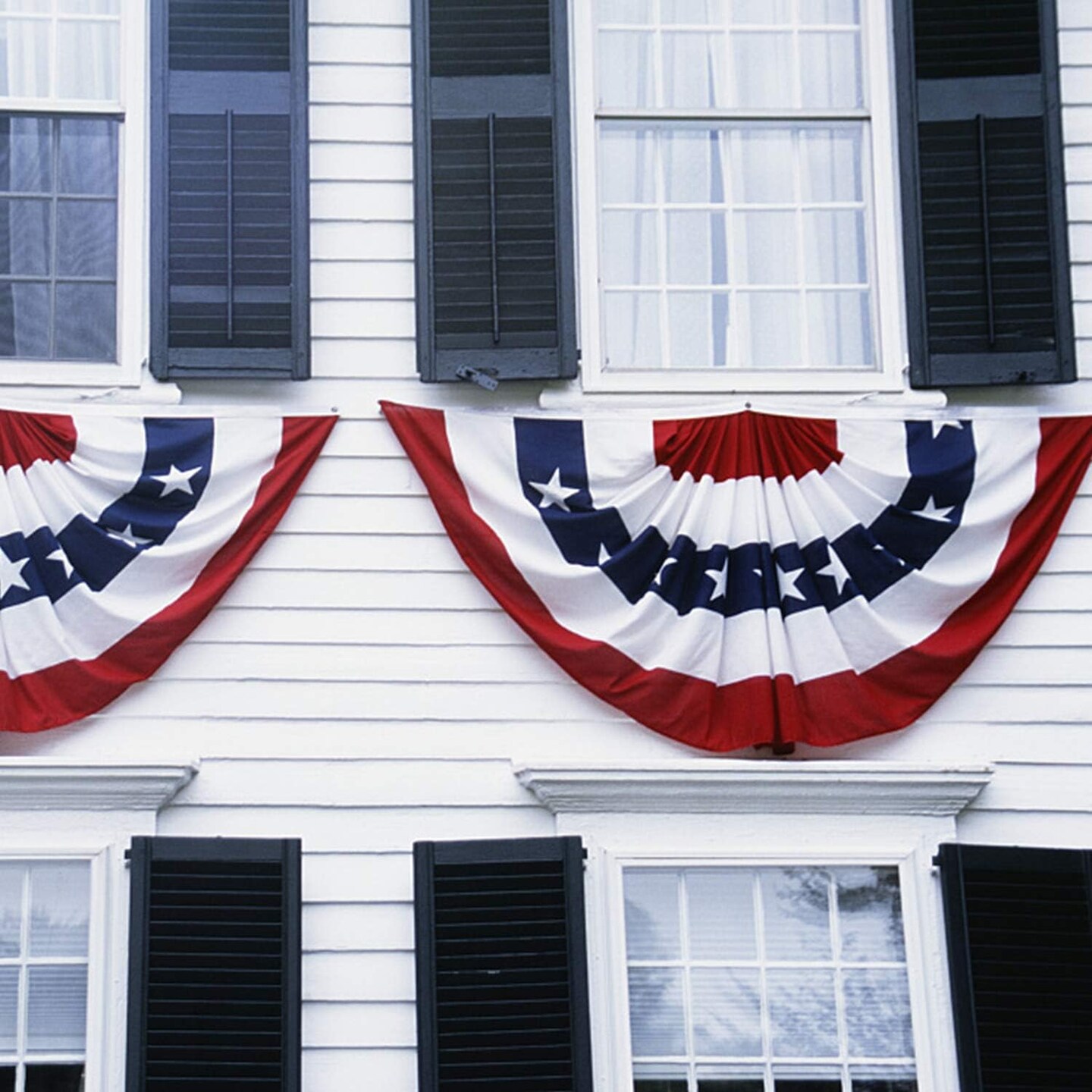 6PCS USA Patriotic Pleated Fan Flag - 3 x1.5 Ft American US Flag Bunting Banner Patriotic Bunting Flag Stars and Stripes Flag Bunting for Memorial Day The 4th of July and Labour Day (18INx35IN)