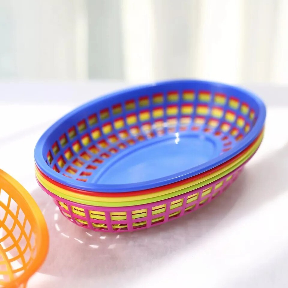 6 Assorted Oval Plastic Food Baskets 50 Wax Paper Liners Party Events Supplies