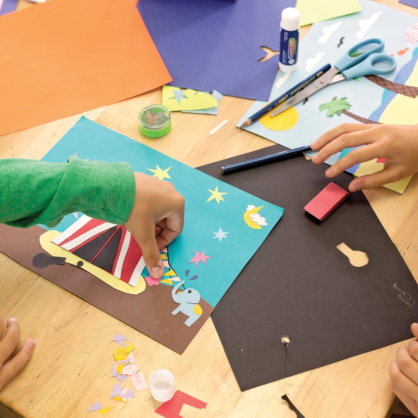 Construction Paper, Black, 12&#x22; x 18&#x22;, 50 Sheets