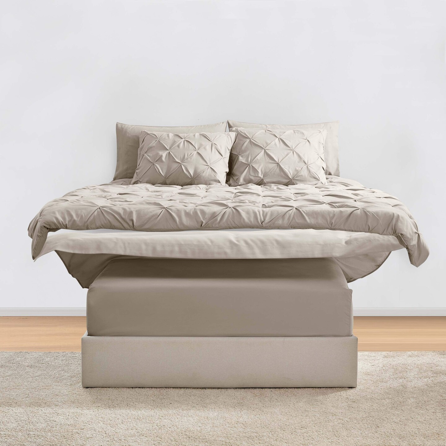 Nestl Pinch Pleat Bed in a Bag