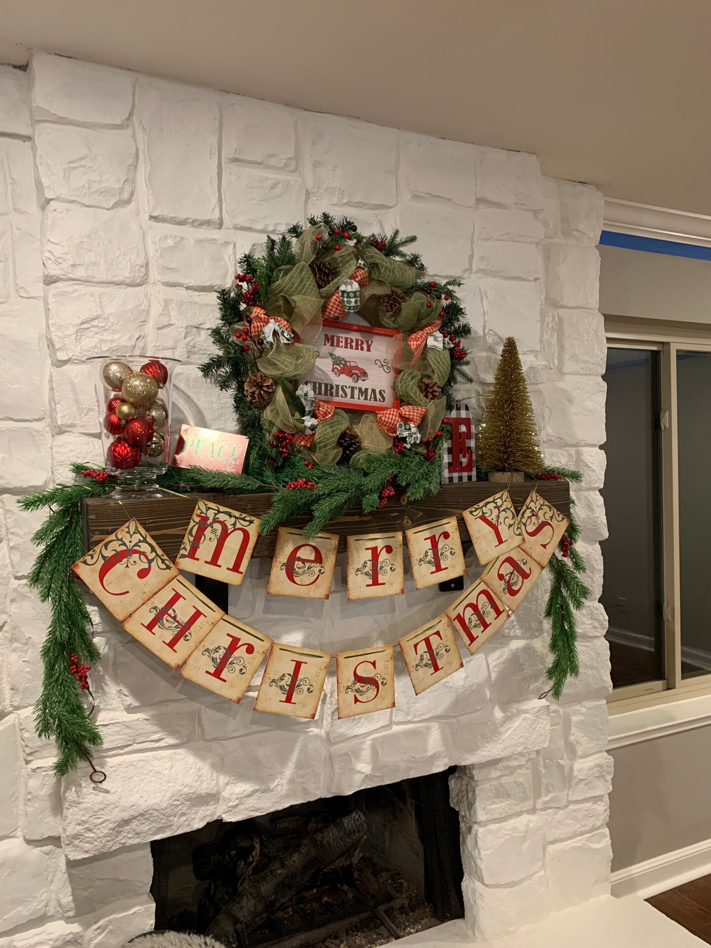 Merry Christmas Banner Vintage Xmas Banner Retro Christmas Banner Christmas Decorations Retro Nostalgic Traditional Old Fashioned Victorian Xmas Holiday Decor for home mantel Fireplace