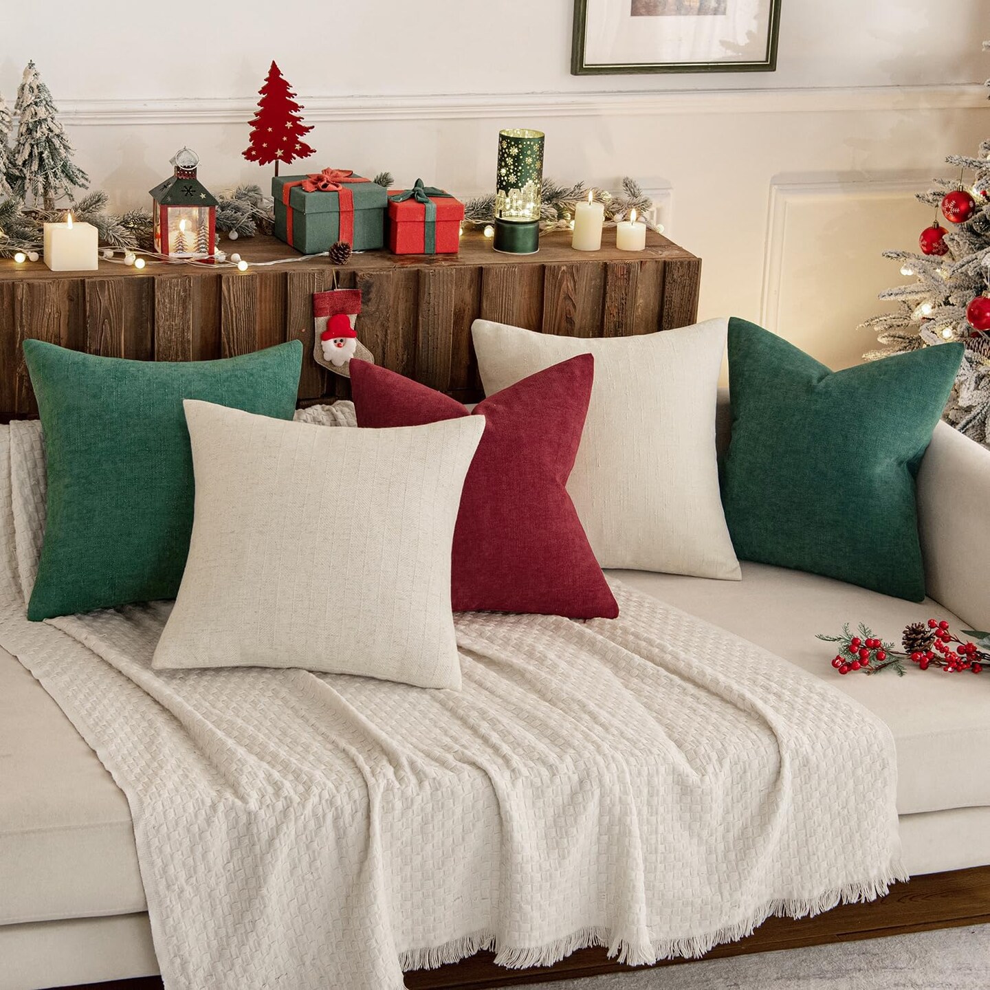 Christmas Dark Green Couch Pillow Covers 18x18 Inch, Set of 2 Soft Chenille Decorative Throw Pillow Covers Farmhouse for Sofa Living Room Bed