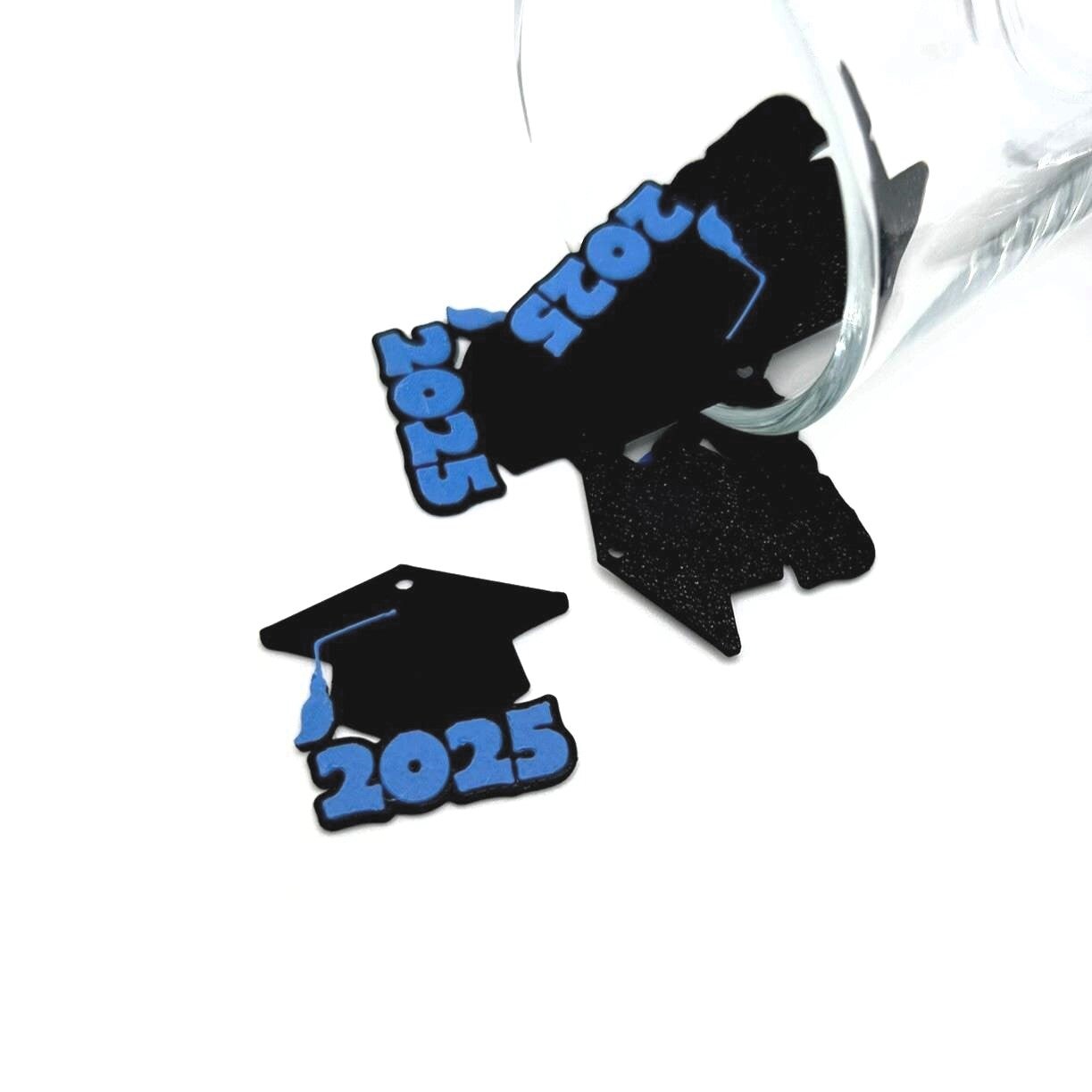 1, 4, or 20 Pieces: Blue and Black 2025 Graduation Cap Charms