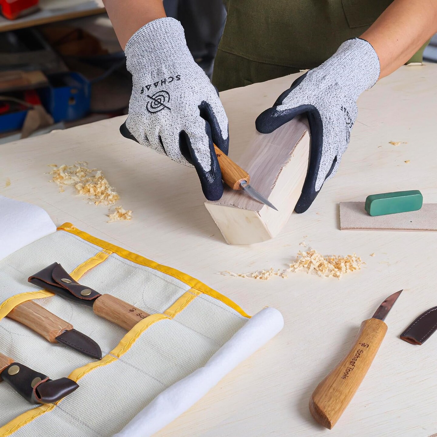 Wood Carving Kit, Deluxe 5pc Whittling Knife Set with Razor-Sharp Knives, Spoon Carving Knife, Wood Whittling Kit for Beginners and Adult Crafts