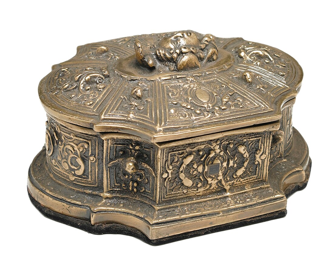 5 1/4 Inch Square Brass Box With Lid
