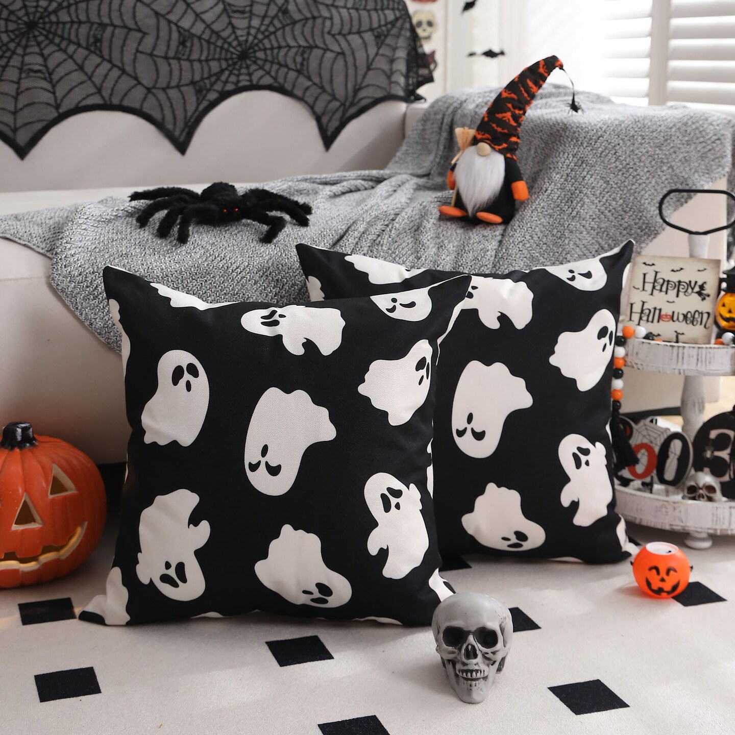 2 PiecesHalloween Pillow Covers 18x18 inch Happy Halloween White Ghost Decor Black Pillow Covers Happy Halloween Sofa Bed Outdoor Car Decoration TH-14A18