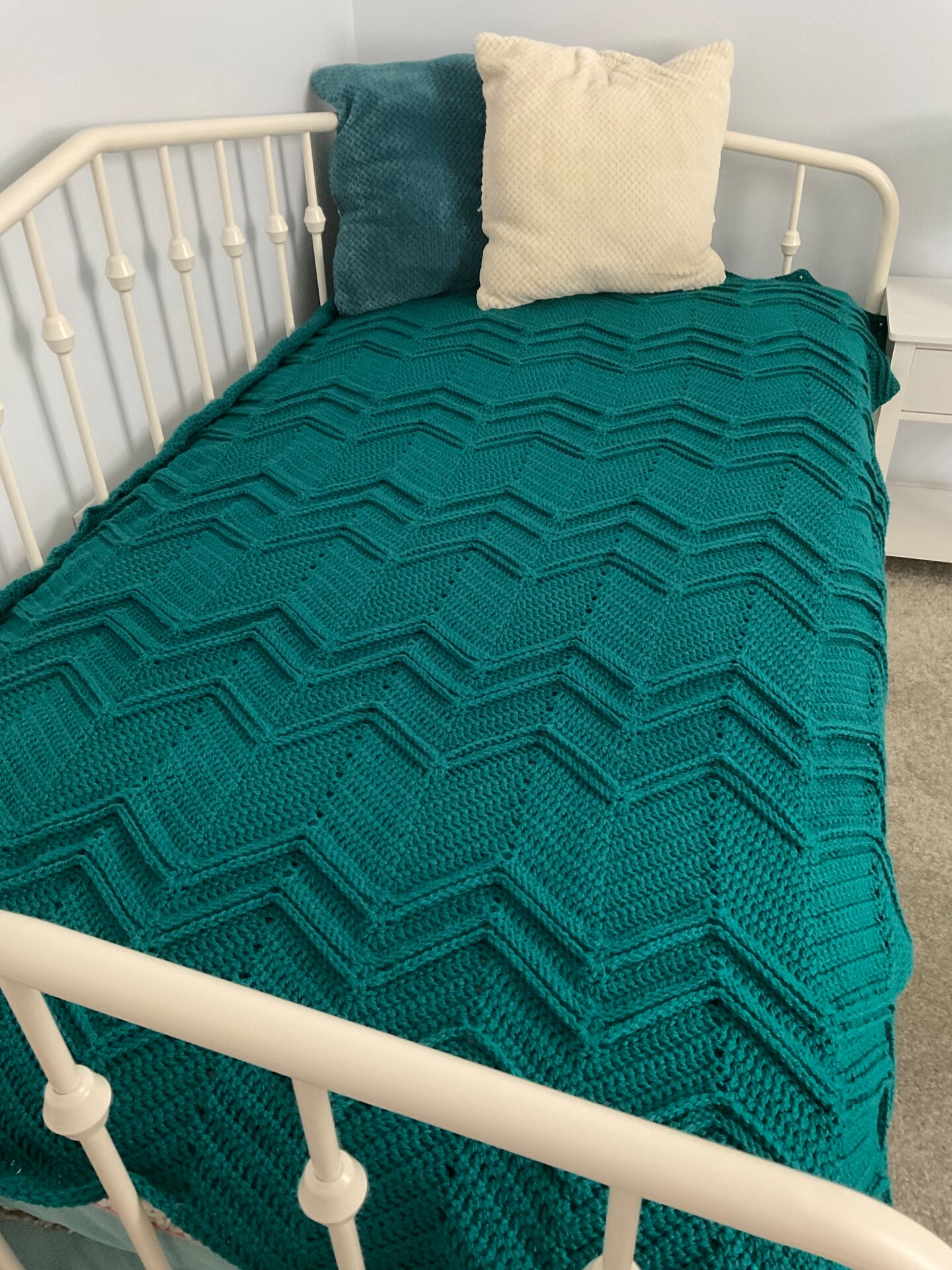 Chevron Blanket - Chevron Afghan buy - Crochet Blanket - Chevron Bedding - Crochet Afghan - Large Afghan - Bedding - Custom Blanket