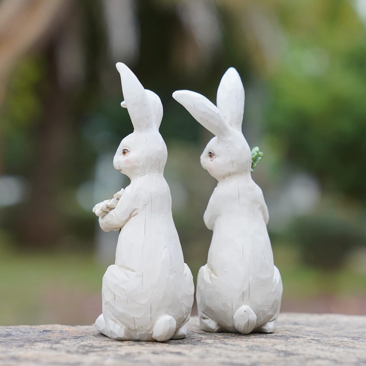 2-Piece Spring Bunny Figurine Set – 4.5" Resin Rabbits with Carrot and Flower, Tabletop Easter and Spring Décor for Home or Farmhouse Centerpieces