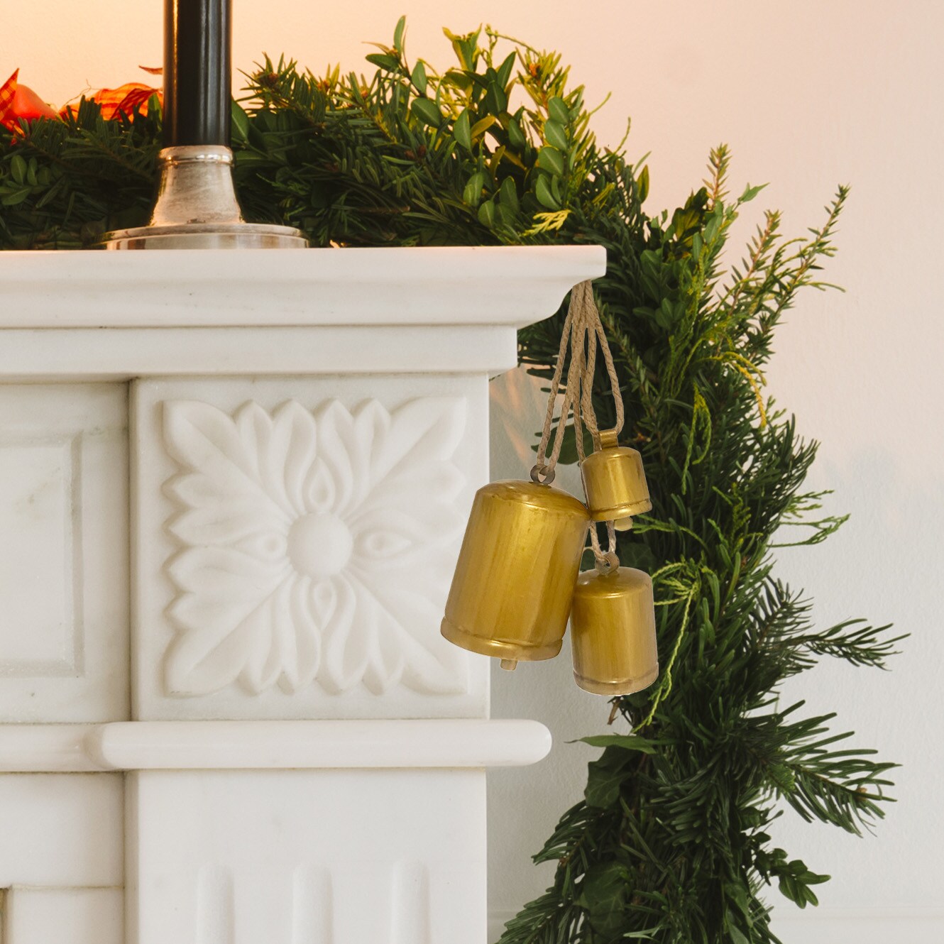 Haute Decor Hanging Jingle Bells, Assorted Sizes (Antique Gold)