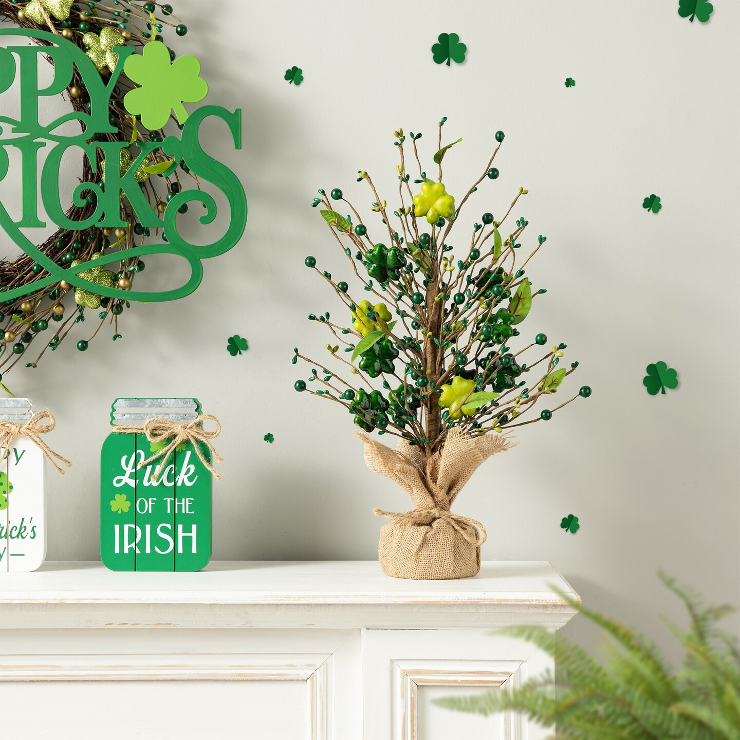 18&#x22;H St Patrick&#x27;s Shamrock and Berry Table Tree