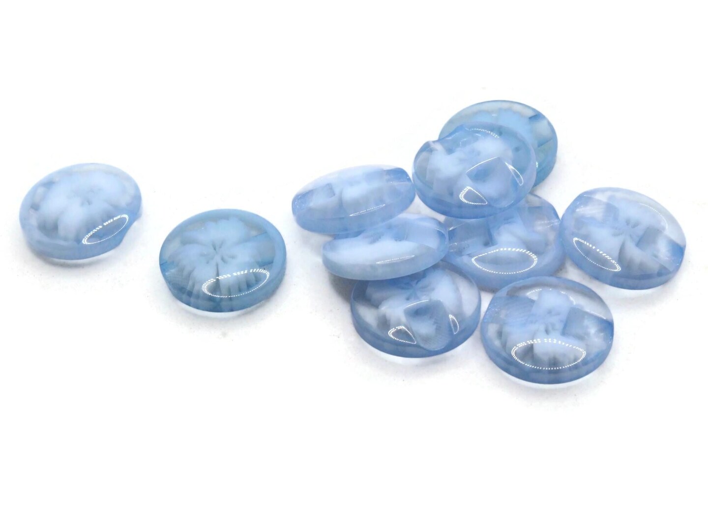 10 14mm Light Sky Blue Flower Flat Round Floral Plastic Buttons