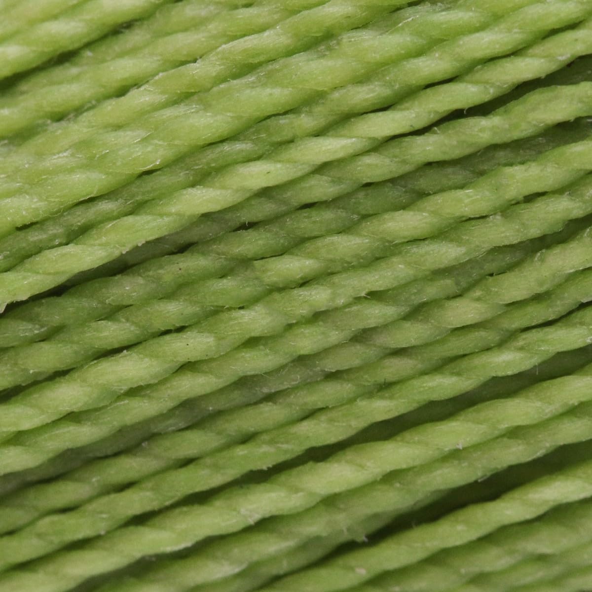 The Beadsmith Waxed Brazilian Cord, 0.7 mm Diameter, Light Wax, 15 Yards (13.7 m)