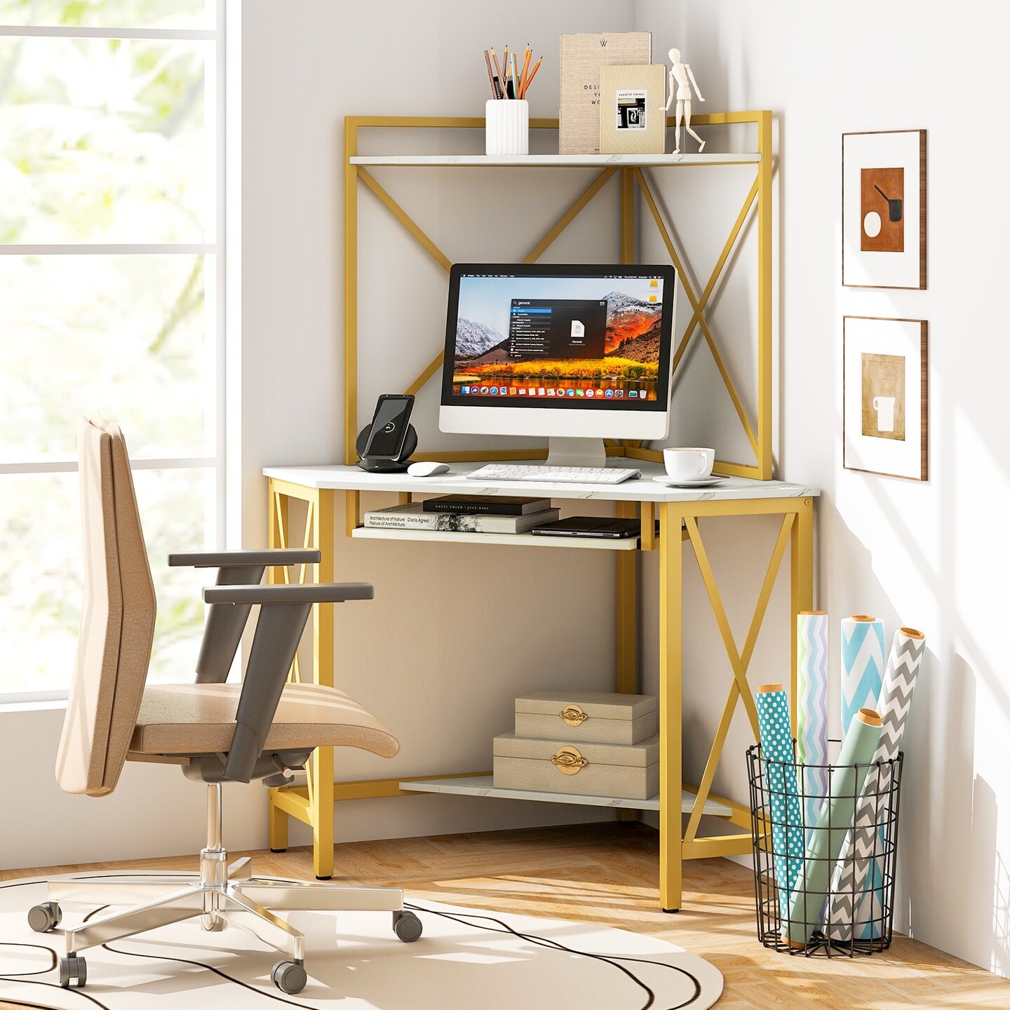 Space-Saving Corner Computer Desk with with Hutch and Keyboard Tray