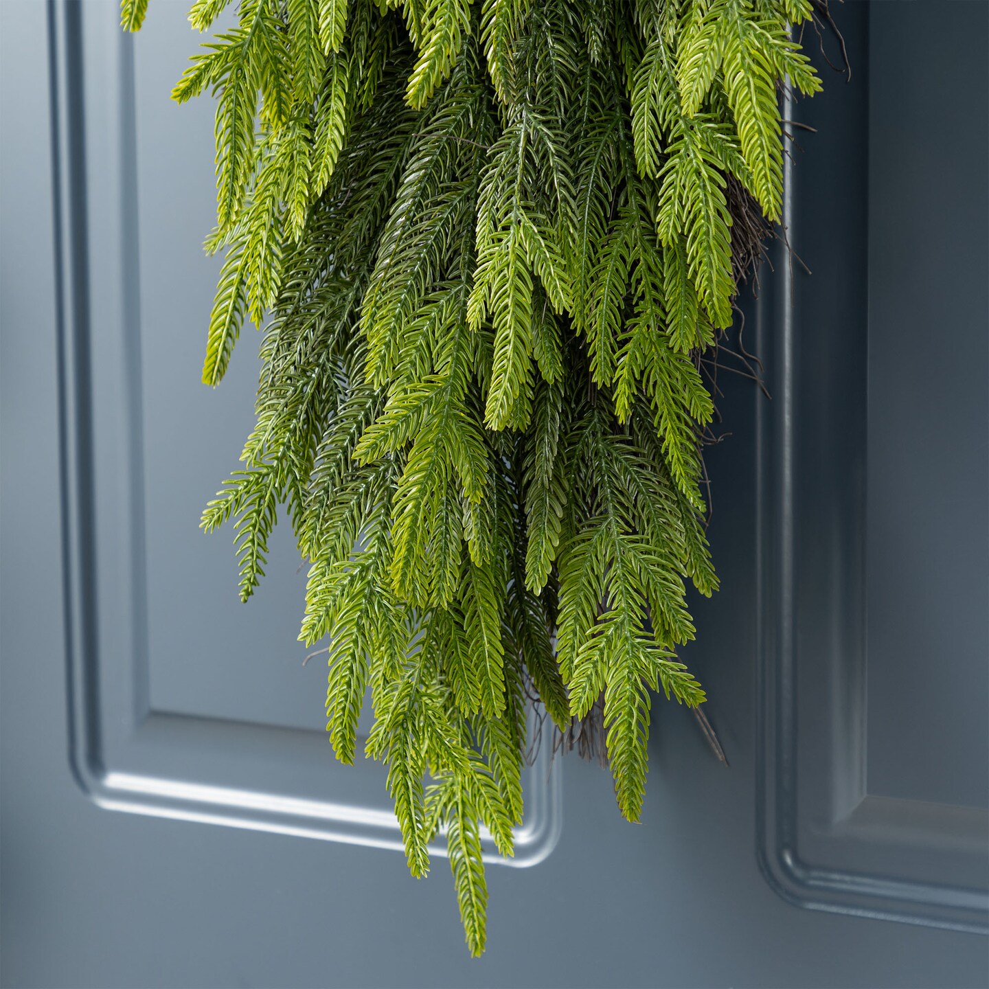 Christmas Greenery Pine PE Dripping Garland / Wreath / Teardrop