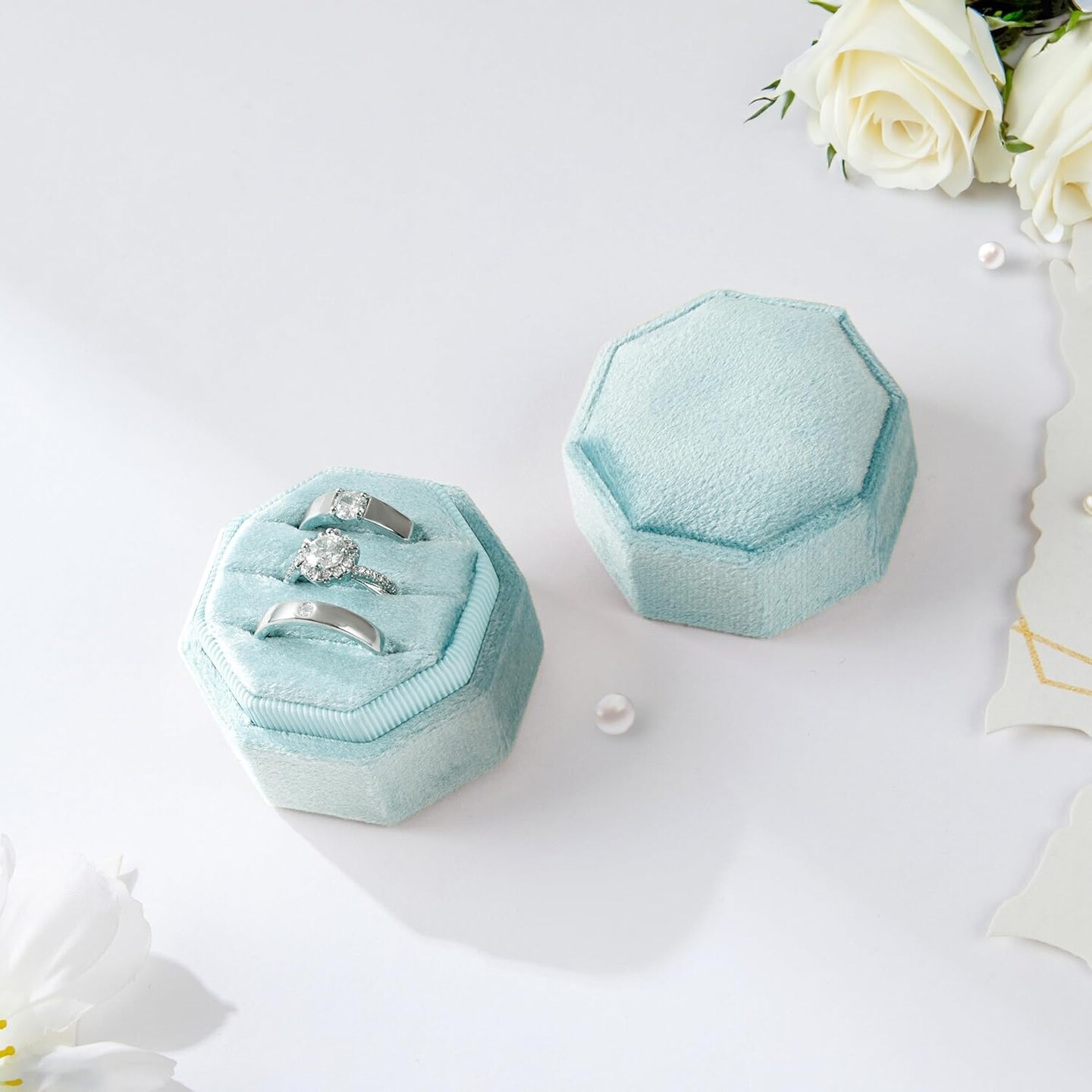 Proposal Ring Storage Box 3 Slots Vintage Velvet Ring Organizer with Detachable Lid Valentine&#x27;s Day Ring Box (Baby Blue)