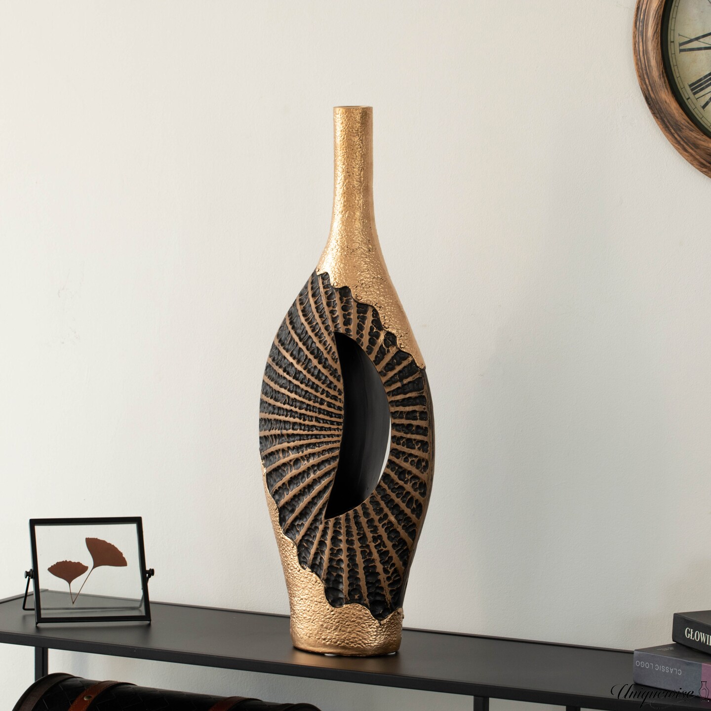 27-Inch Fiberglass Vintage Farmhouse Floor Vase, Boho Wedding Centerpiece - Unique Black and Gold Rustic Design Tall Vase - Perfect Decoration for Living Room, Bedroom, Entryway, Hallway and Kitchen