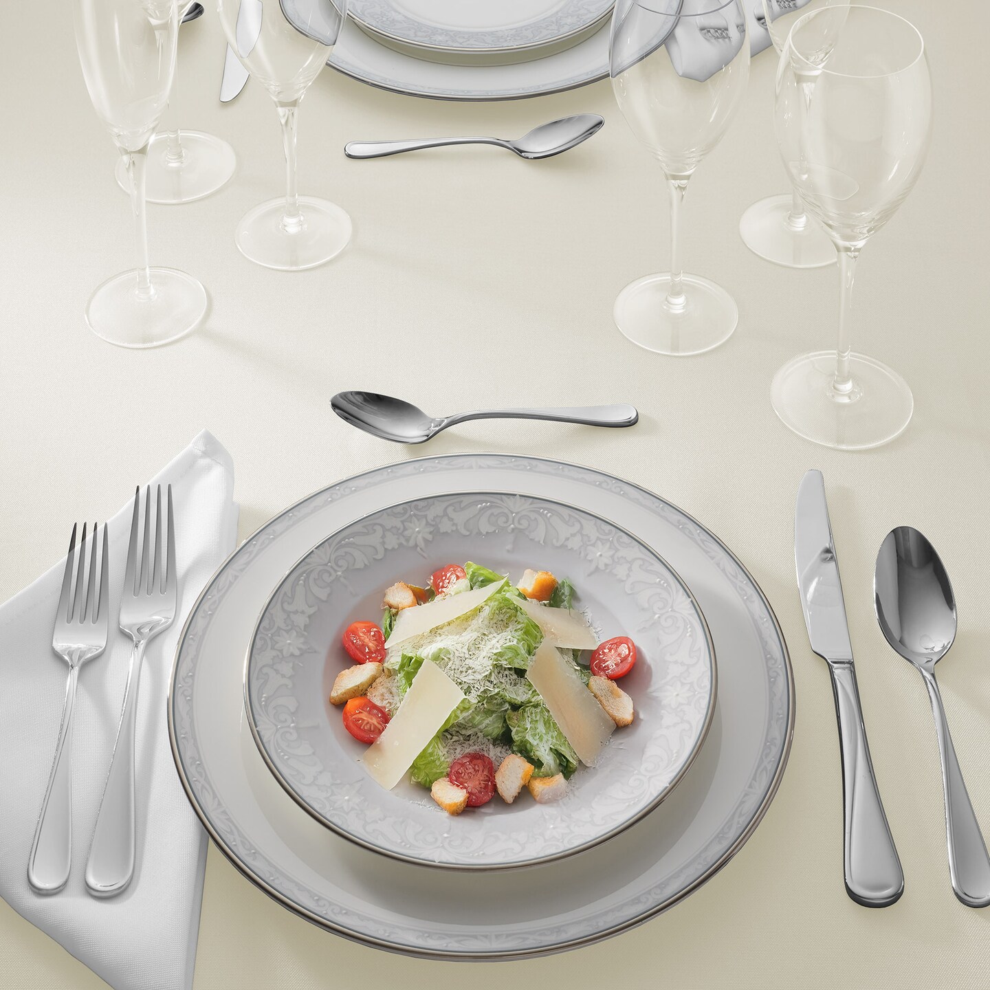 Lann's Linens 20 Pack Rectangular Tablecloths, Washable Polyester Fabric Table Cloth for Dining Tables, Parties, Restaurants, Weddings