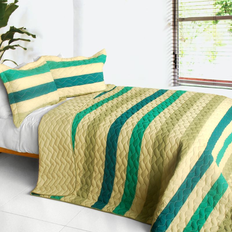3-Piece Handmade Full/Queen Quilt Set, Reversible, Horizontal Stripes