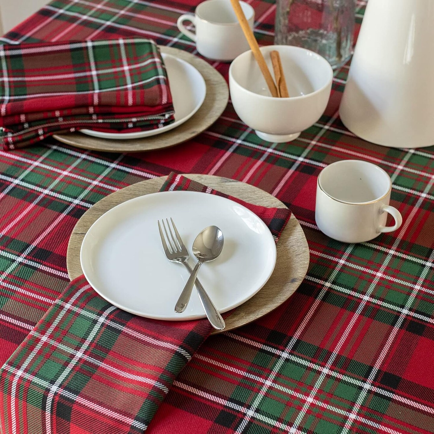 Holiday Plaid Yarn Dyed Fabric Table Cloth, Holiday, Winter, and Christmas Tablecloth (60&#x22; X 104&#x22; Rectangular, Red)