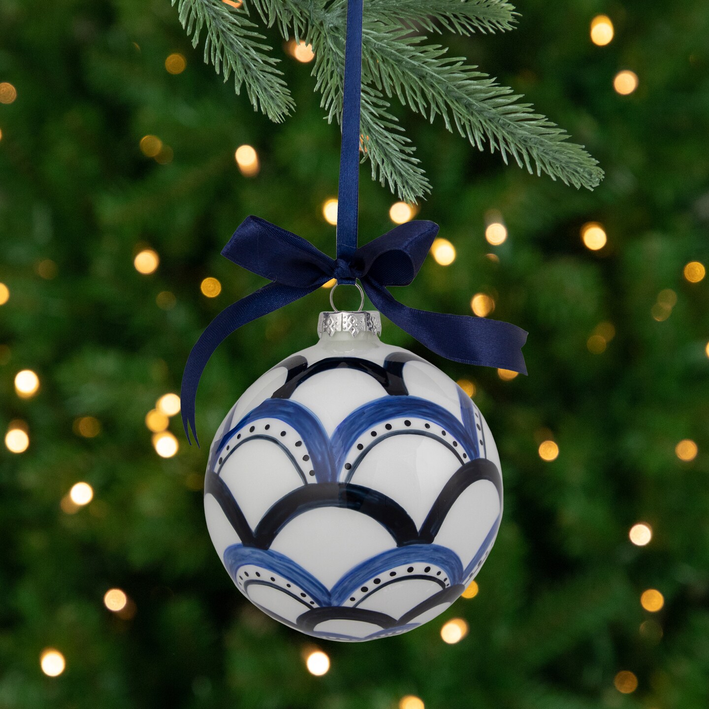 Northlight 4&#x22; White and Blue Scallop Glass Christmas Ball Ornament