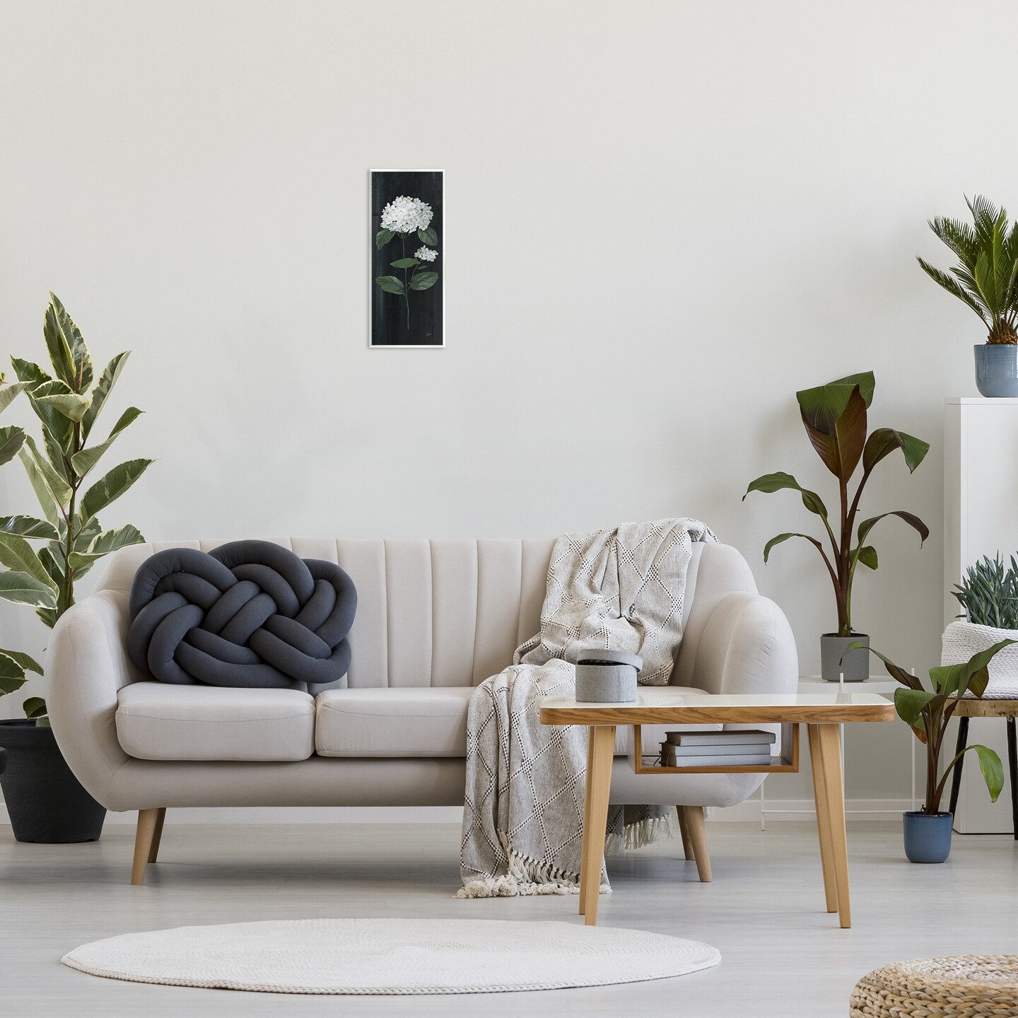 Stupell Industries Distressed Hydrangea Flower Blossom Wall Plaque Art