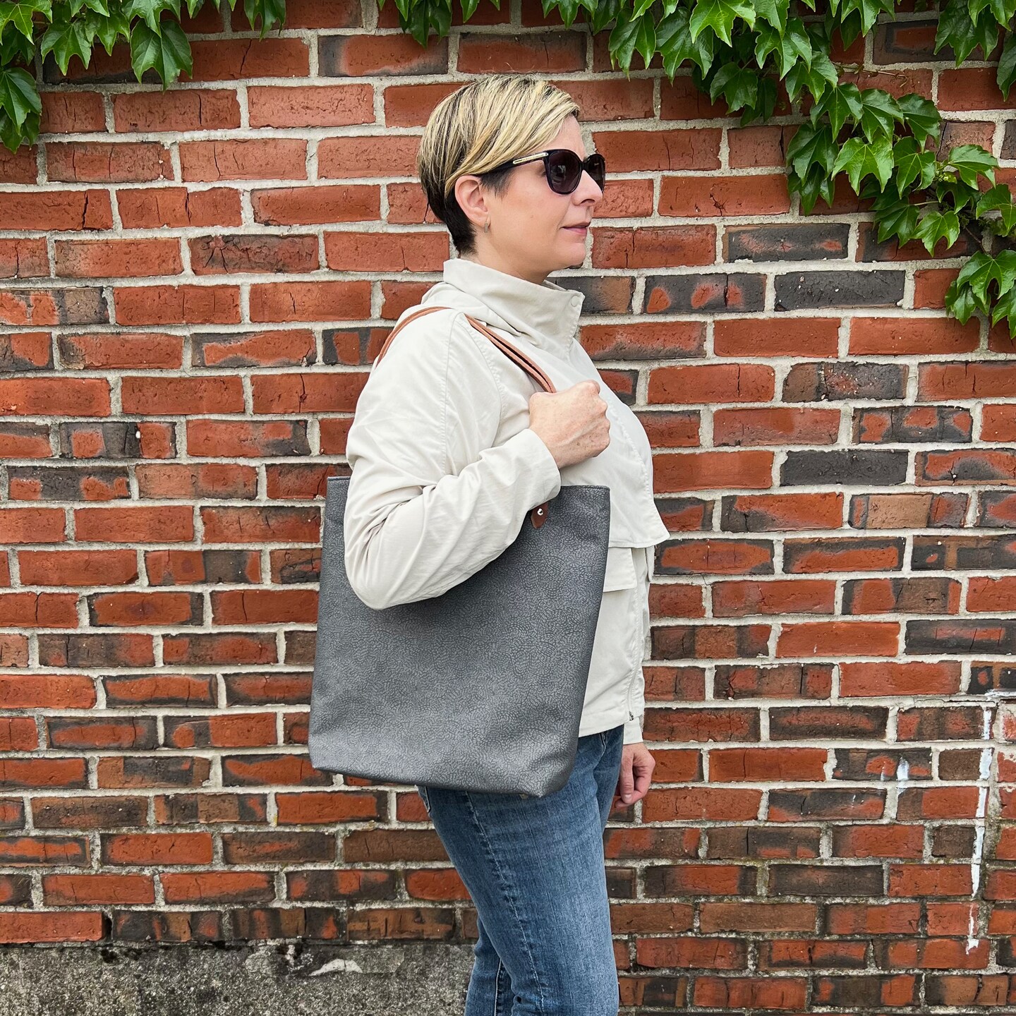 Crosscut Sewing Co.® Lincoln Tote Sewing Kit - Beginner Sewing Project Kit