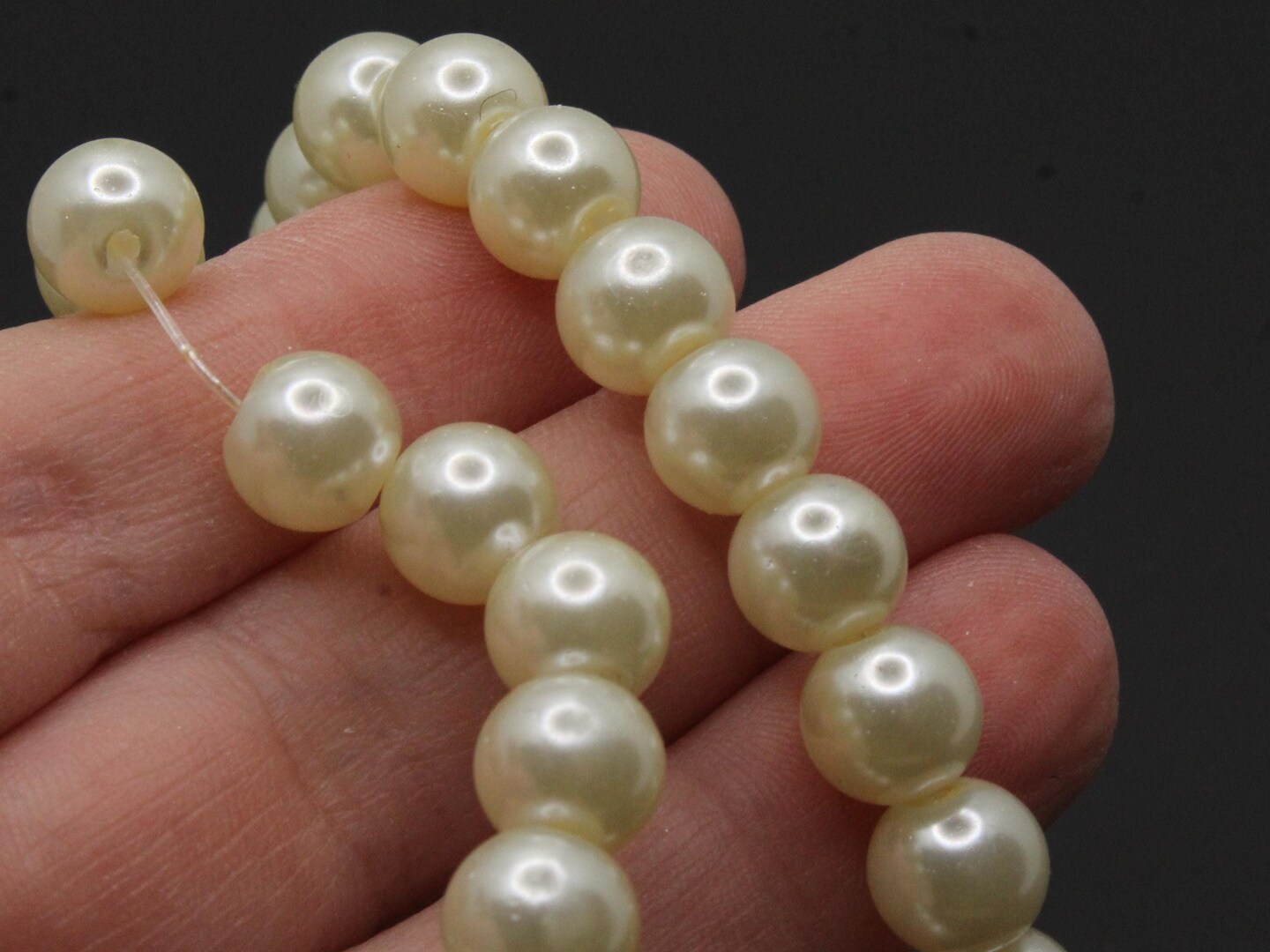 53 8mm Round White Glass Pearl Beads