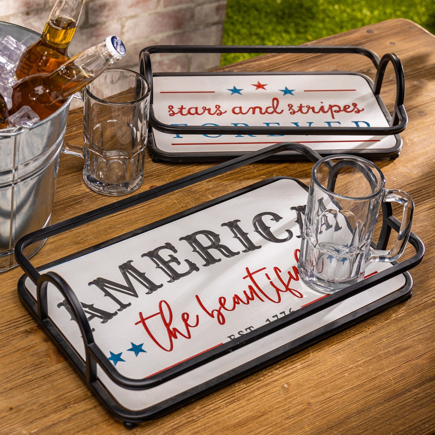 Contemporary Home Living Rectangular Americana Metal Serving Trays - 18&#x22; - Set of 2