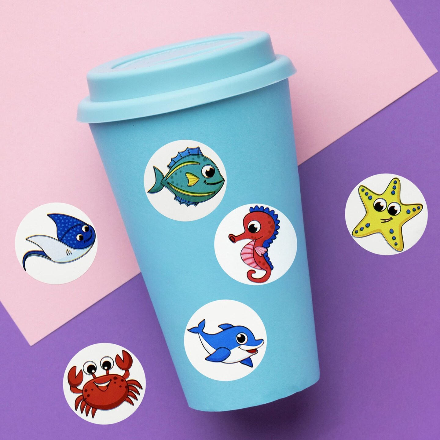 Wrapables Animal Sticker Roll, Stickers for Sealing Cards, Envelopes, Gift Boxes, Festive Party Favors (500pcs), Ocean