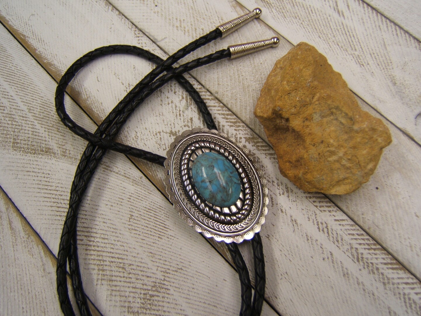 Chapeau Cowboy Femme COOLLA Bolo Tie- Handmade Western Cowboy Black Vintage Turquoise Pendant For Women,Men (Bronze Bolo Ties For Men