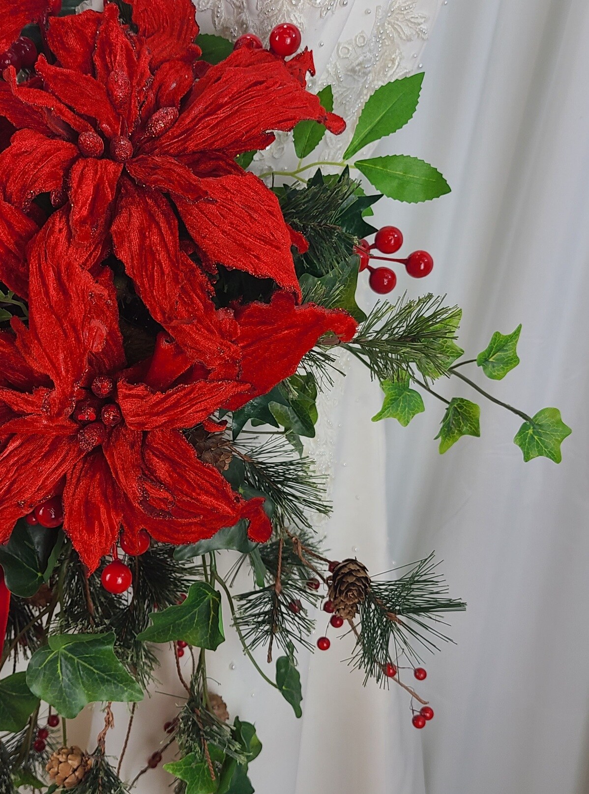 4 Bouquet Di Stella Di Natale Artificiale Rossa - 7 Steli Ognuno, Fiori In Stoffa Seta Con Stami Brillanti, Per Decorazioni Natalizie E Centrotavola - 4