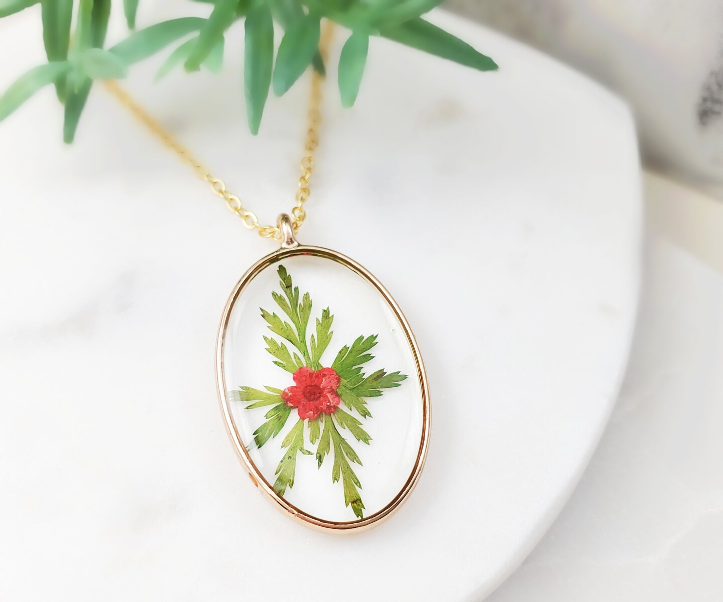 RED ROSE NECKLACE, Dried Floral Pendant, Gold Christmas Flower, Green Fern Leaf, Real Pressed Dry Botanical Jewelry Gift for Her N6434