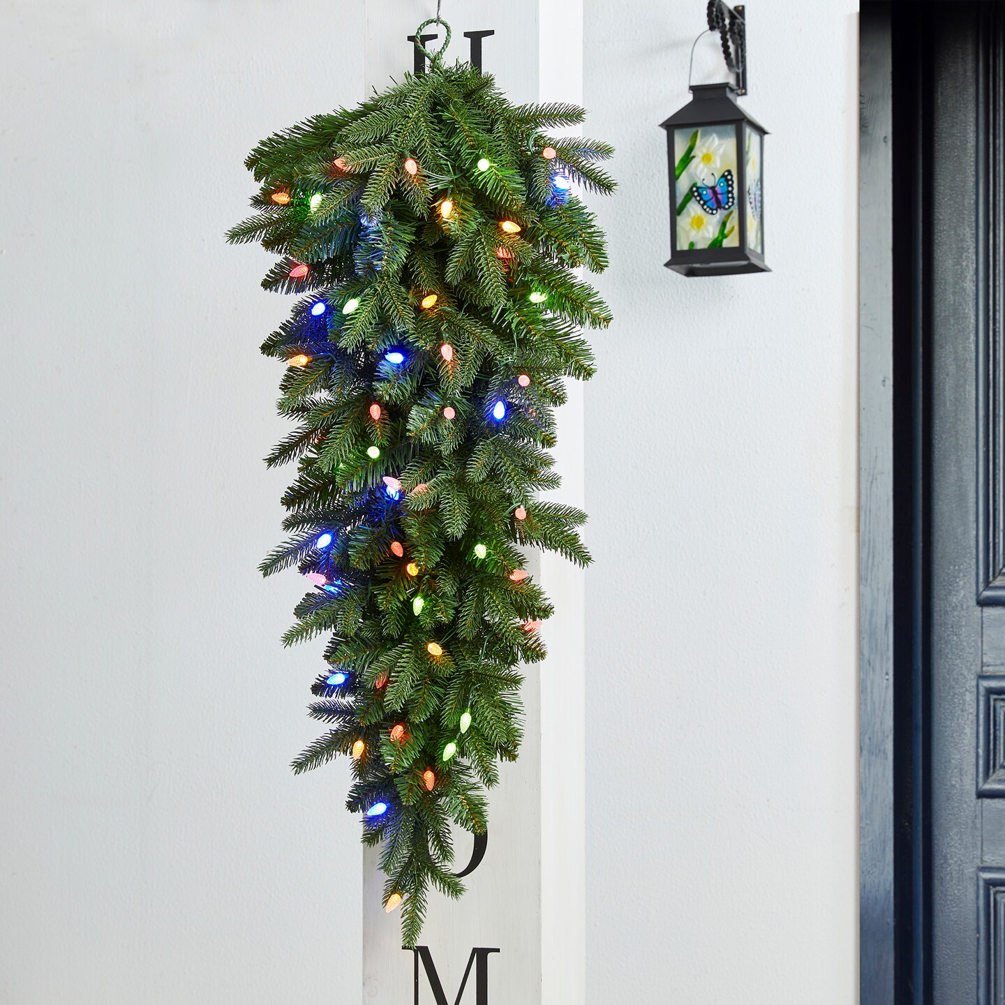 Set of 2/4 Pre-Lit Greenery Christmas Teardrop Swag with 50 Lights and Timer