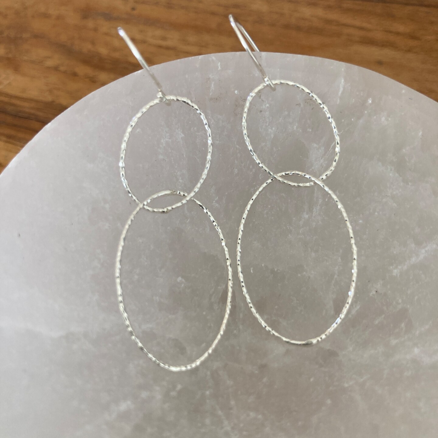 Open Oval Silver Earrings 369162360120098816