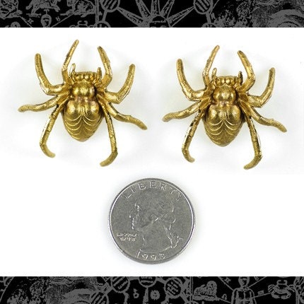 Raw Brass Extra Large Super-Detailed Spiders Pendants - Set of Two - B-P05