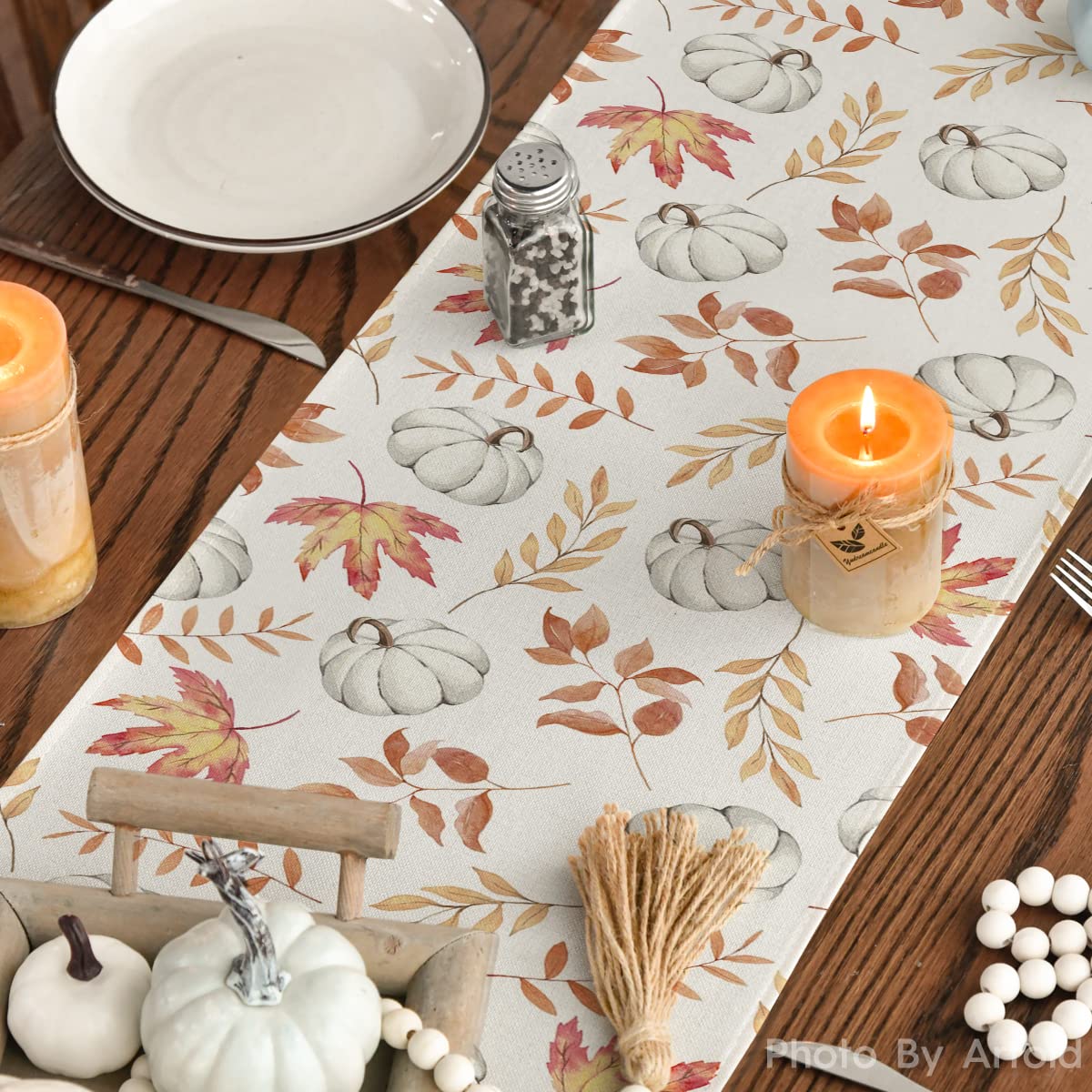 Orange Pumpkins Fall Maple Leaves Fall Table Runner, Seasonal Autumn Kitchen Dining Table Decoration for Home Party Decor 13x72 Inch
