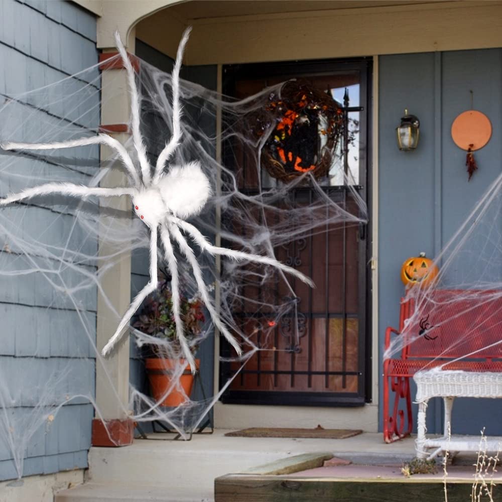 59'' Giant Halloween Hairy Spider,Realistic Scary White Spider Props Decoration for Indoor and Outdoor Decoration