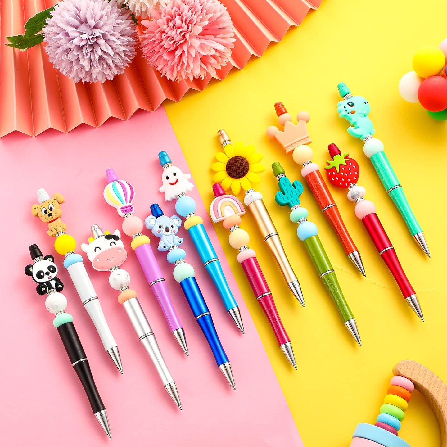 12 Pieces Beadable Pens Kit with Silicone Focal Beads, Animal Style, Black Ink, for DIY School Supplies